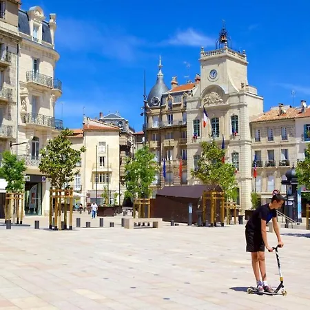 Apartamento Pillement 1-t2-balcon Avec Garage Privé Optionnel-centre Historique Et Plages à 21km ! Pézenas