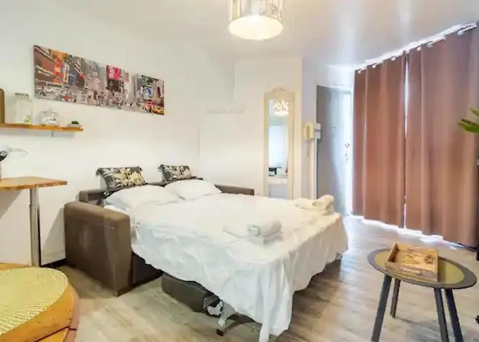 Appartement Le Transversal 1 -balcon-garage Privé Optionnel -centre Historique-plages à 21km !